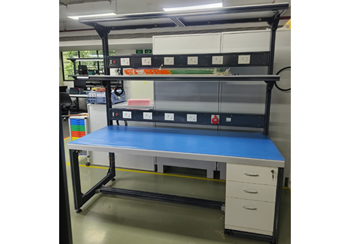 ESD Workstation with Powder Coating